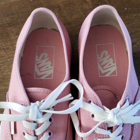 Vans Authentic Low Top Shoe - Picture 3 of 4